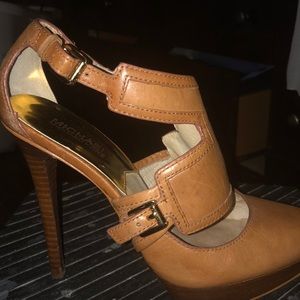 Micheal kors stiletto pumps